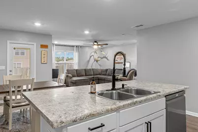 219 Laurel Hill Street, Crestview, FL 32539 - Photo 11