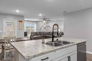 219 Laurel Hl St, Crestview, FL 32539 - Photo 11