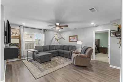 219 Laurel Hill Street, Crestview, FL 32539 - Photo 13