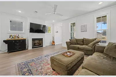 141 S H Street S, Pensacola, FL 32502 - Photo 5