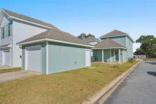 141 S H Street S, Pensacola, FL 32502 - Photo 29