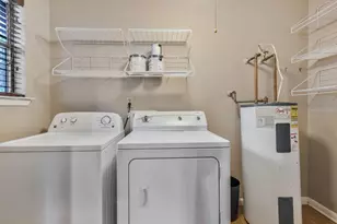 400 31st St, Niceville, FL 32578 - Photo 9