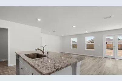 135 Eunola Lane, Freeport, FL 32439 - Photo 9