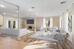 1009 E Troon Dr E, Niceville, FL 32578 - Photo 17