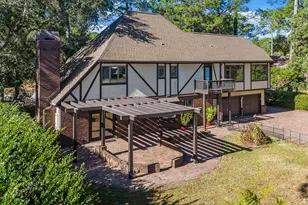 1009 E Troon Dr E, Niceville, FL 32578 - Photo 91