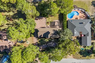 1009 E Troon Dr E, Niceville, FL 32578 - Photo 113