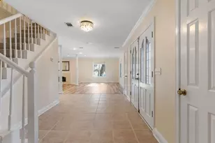 1009 E Troon Dr E, Niceville, FL 32578 - Photo 13