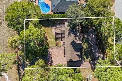 1009 E Troon Drive E, Niceville, FL 32578 - Photo 97