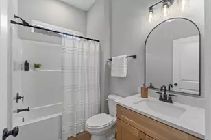 706 N F Street N, Pensacola, FL 32501 - Photo 37