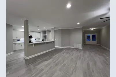 4644 Chanteuse Parkway, Crestview, FL 32539 - Photo 13