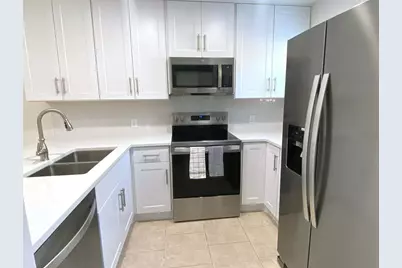 208 SE Third Southeast Street SE #F, Fort Walton Beach, FL 32548 - Photo 7