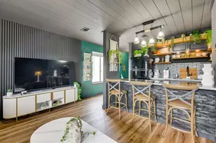 6829 Thomas Dr, Panama City Beach, FL 32408 - Photo 3