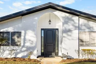 633 NE Merioneth Dr NE, Fort Walton Beach, FL 32547 - Photo 3