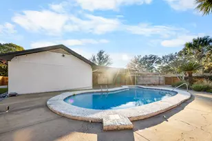 633 NE Merioneth Dr NE, Fort Walton Beach, FL 32547 - Photo 35