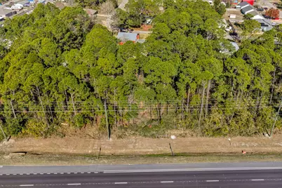 5840 Gulf Breeze Parkway, Gulf Breeze, FL 32563 - Photo 9