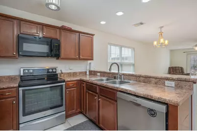 407 Eisenhower Drive, Crestview, FL 32539 - Photo 13