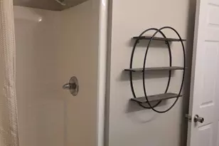 407 Eisenhower Dr, Crestview, FL 32539 - Photo 7