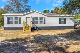 447 Smith Rd, Defuniak Springs, FL 32433 - Photo 1