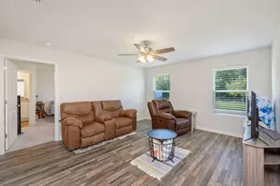 42 E Lockwood Way E, Defuniak Springs, FL 32435 - Photo 13