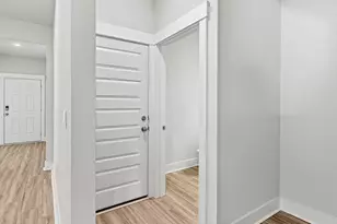 8127 Fox Hunt Dr, Milton, FL 32583 - Photo 17