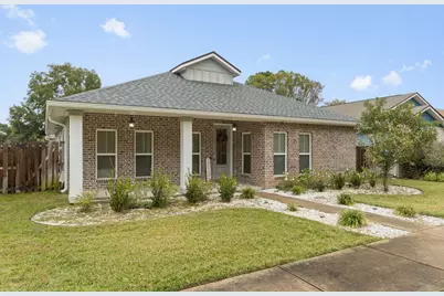 33 8th Avenue, Shalimar, FL 32579 - Photo 1