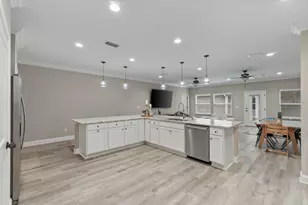 33 8th Ave, Shalimar, FL 32579 - Photo 13