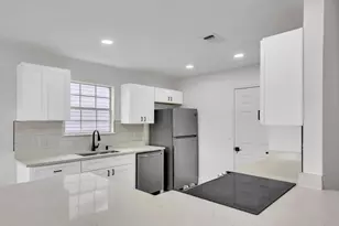 140 Heritage Cir, Panama City Beach, FL 32407 - Photo 9