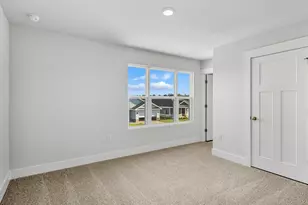 5905 Pelagic Dr, Milton, FL 32583 - Photo 29