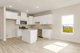 5912 Pelagic Dr, Milton, FL 32583 - Photo 7