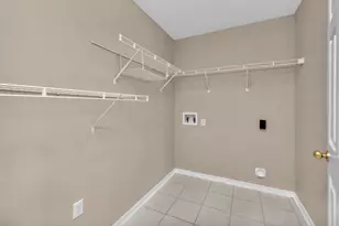 722 Marsh Harbor Dr, Mary Esther, FL 32569 - Photo 23