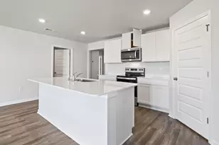 5901 Pelagic Dr, Milton, FL 32583 - Photo 7