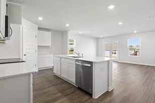 5901 Pelagic Dr, Milton, FL 32583 - Photo 9