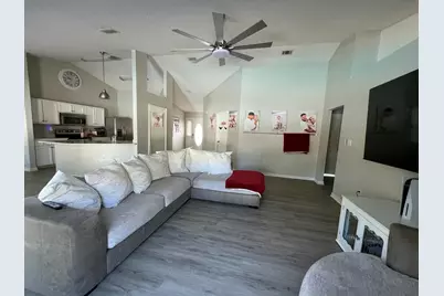 9726 Parker Lake Circle, Navarre, FL 32566 - Photo 13