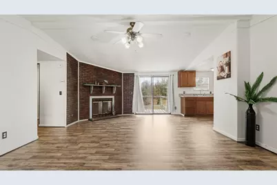 6702 Oakenshaw Drive, Youngstown, FL 32466 - Photo 3