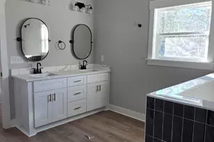 1915 Redwood Ave, Niceville, FL 32578 - Photo 15