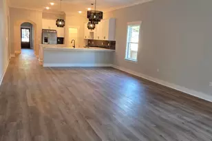 1915 Redwood Ave, Niceville, FL 32578 - Photo 13