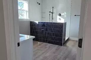 1915 Redwood Ave, Niceville, FL 32578 - Photo 9