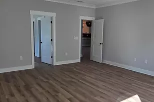 1915 Redwood Ave, Niceville, FL 32578 - Photo 15