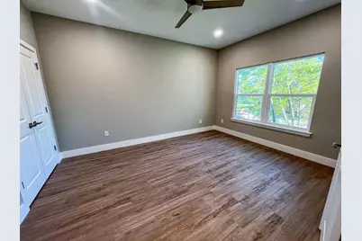 2885 Leahs Lane, Navarre, FL 32566 - Photo 9