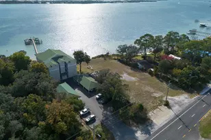 1409 W Hwy 98 Hwy W, Mary Esther, FL 32569 - Photo 47