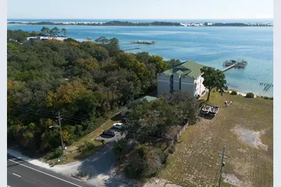 1409 W Highway 98 Highway W #202, Mary Esther, FL 32569 - Photo 37