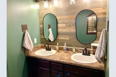 1192 Oakwood Lakes Boulevard, Defuniak Springs, FL 32433 - Photo 35