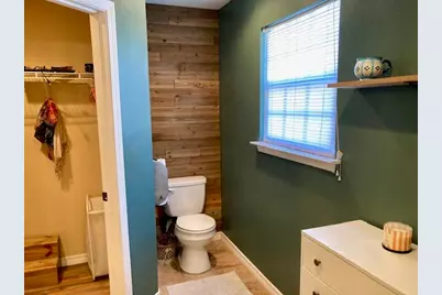 1192 Oakwood Lakes Boulevard, Defuniak Springs, FL 32433 - Photo 37