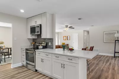 6059 Blueberry Lane, Crestview, FL 32536 - Photo 11