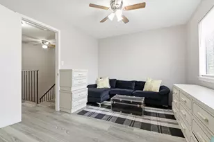 204 SE 4th Street SE, Fort Walton Beach, FL 32548 - Photo 17