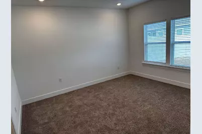 157 Blooming Cove, Crestview, FL 32539 - Photo 9