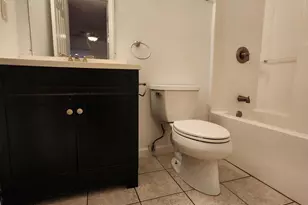 321 NW Hollywood Blvd NW, Fort Walton Beach, FL 32548 - Photo 15