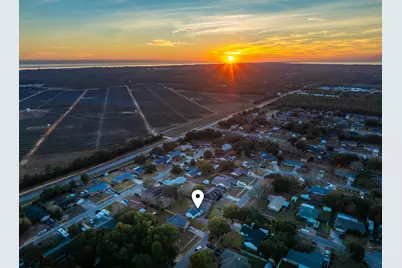 7867 Pleasant Oak Avenue, Navarre, FL 32566 - Photo 1