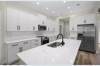 119 Spruce Street, Freeport, FL 32439 - Photo 5