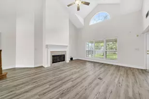 202 Gracie Ln, Niceville, FL 32578 - Photo 11